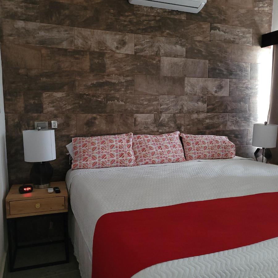 Апарт отель Dona Adelina House Сьюдад-Вальес Экстерьер фото