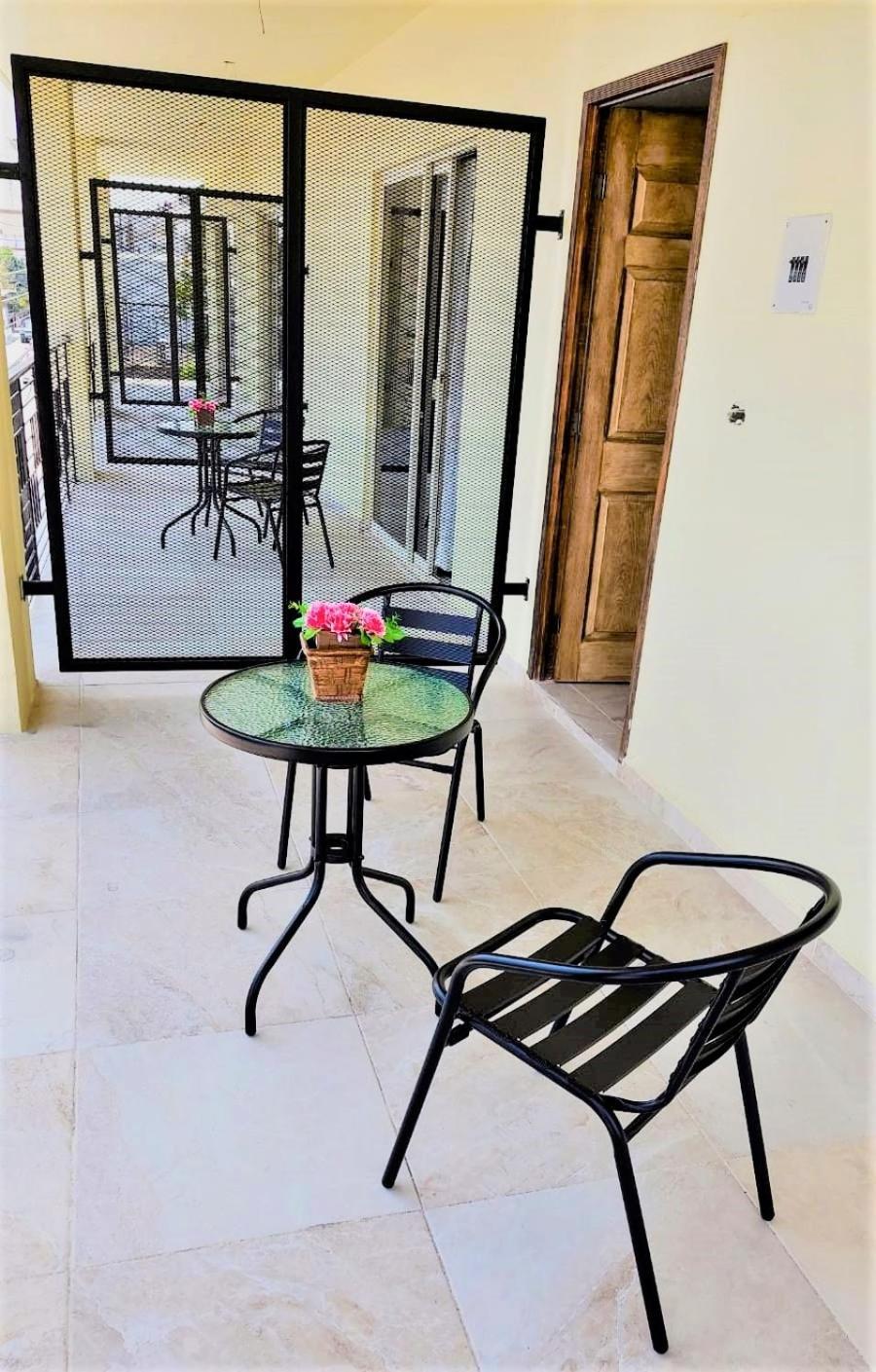 Апарт отель Dona Adelina House Сьюдад-Вальес Экстерьер фото