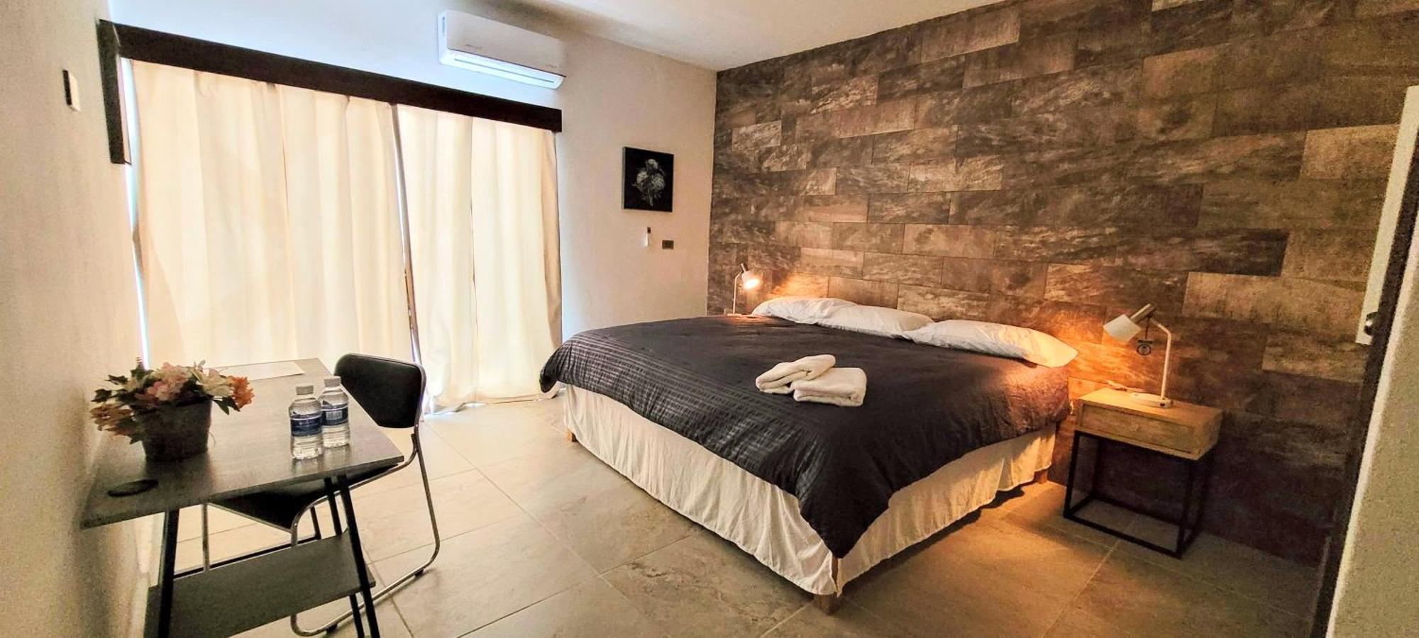 Апарт отель Dona Adelina House Сьюдад-Вальес Экстерьер фото